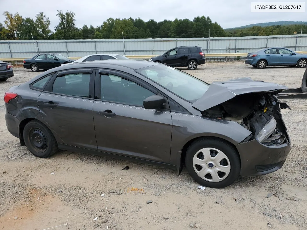 2016 Ford Focus S VIN: 1FADP3E21GL207617 Lot: 71365494