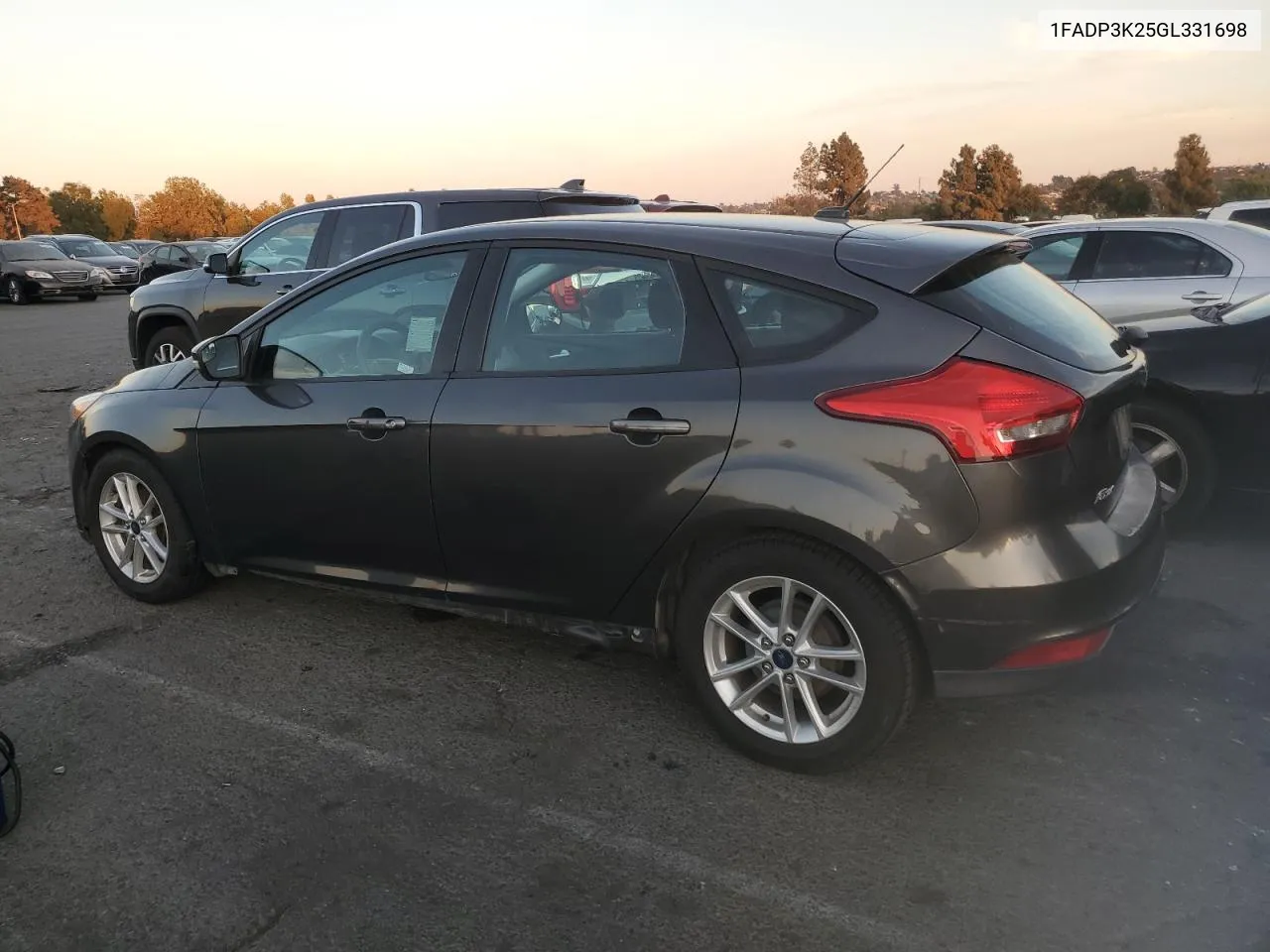 2016 Ford Focus Se VIN: 1FADP3K25GL331698 Lot: 72659384