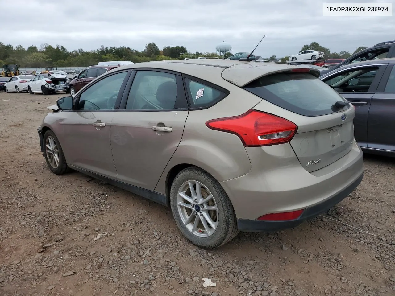 2016 Ford Focus Se VIN: 1FADP3K2XGL236974 Lot: 72893504