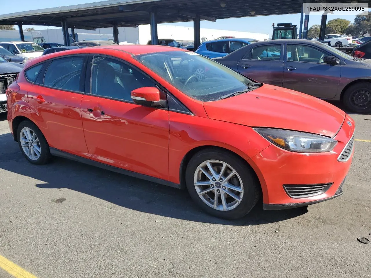 2016 Ford Focus Se VIN: 1FADP3K2XGL269098 Lot: 73040194