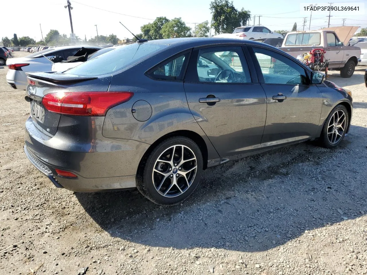 2016 Ford Focus Se VIN: 1FADP3F29GL369641 Lot: 74577804