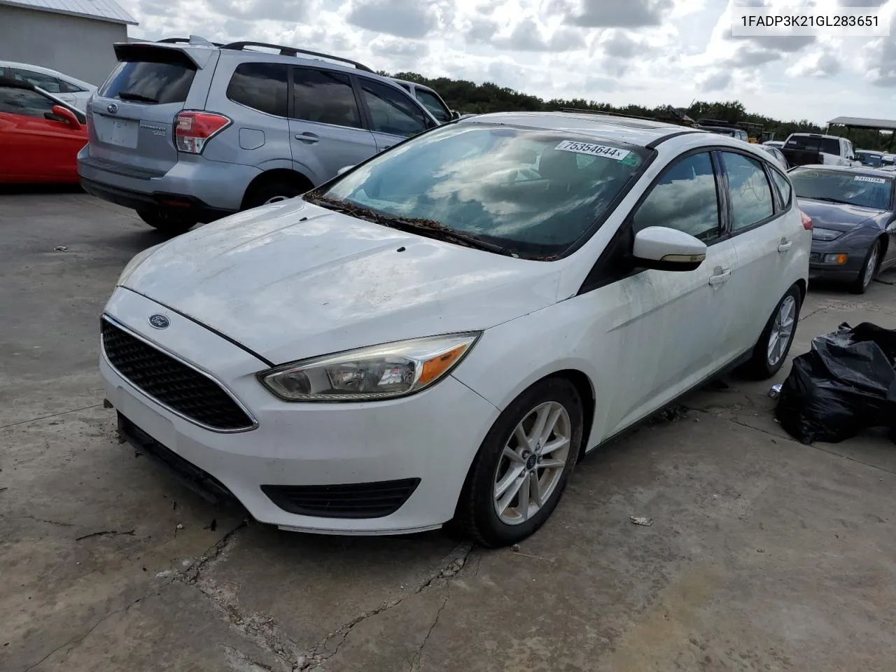 2016 Ford Focus Se VIN: 1FADP3K21GL283651 Lot: 75354644