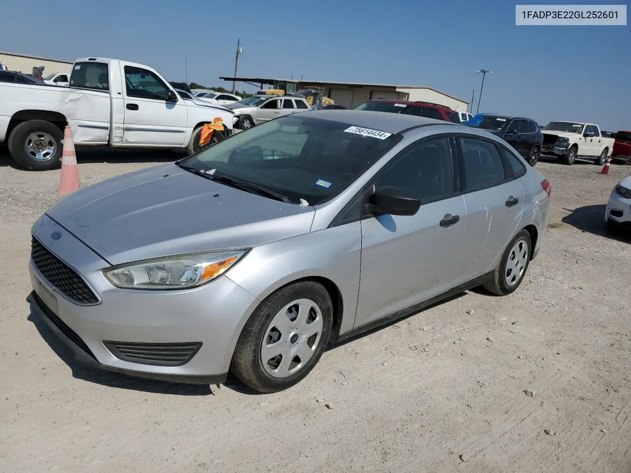 2016 Ford Focus S VIN: 1FADP3E22GL252601 Lot: 75614434