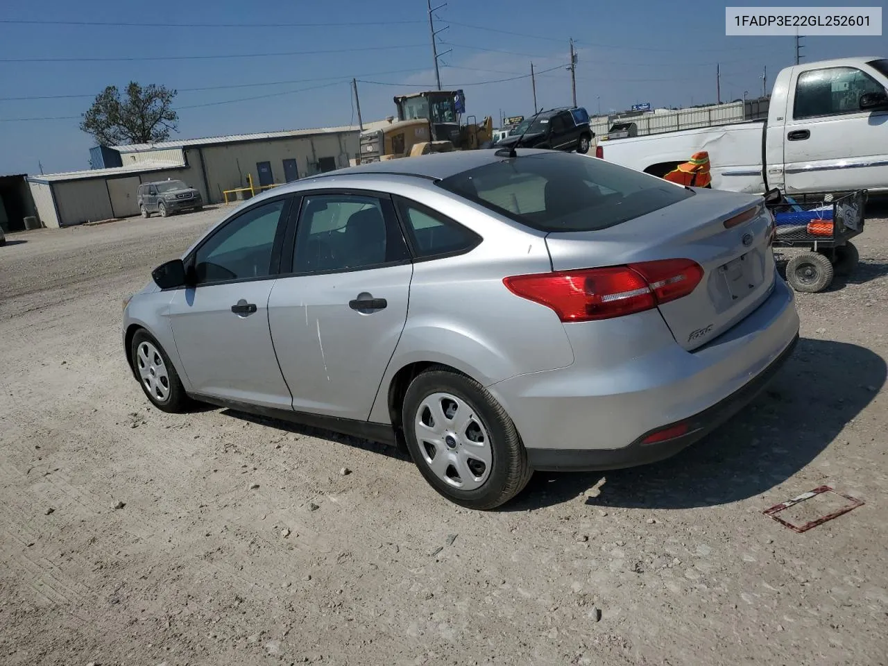 2016 Ford Focus S VIN: 1FADP3E22GL252601 Lot: 75614434