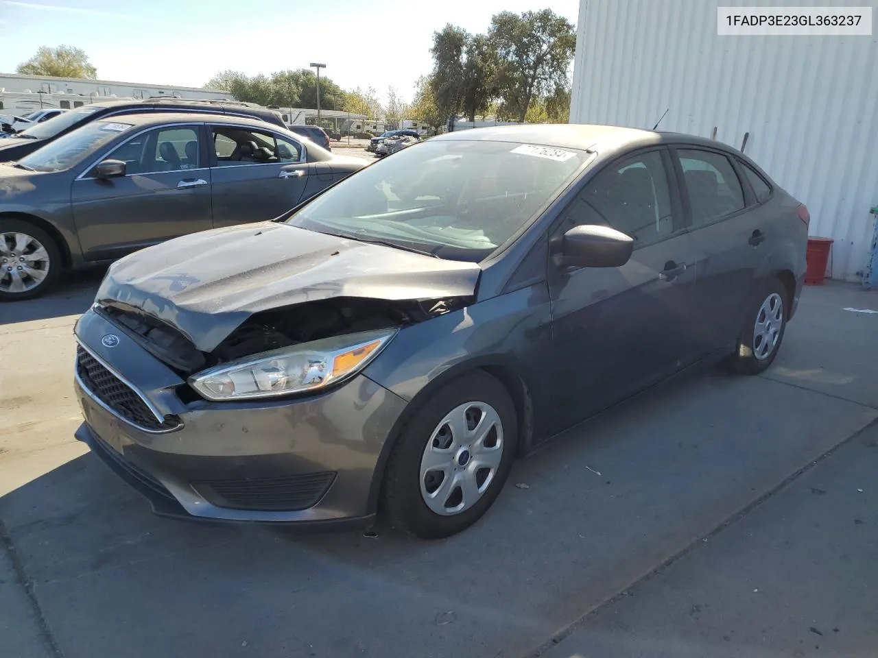 2016 Ford Focus S VIN: 1FADP3E23GL363237 Lot: 77176284