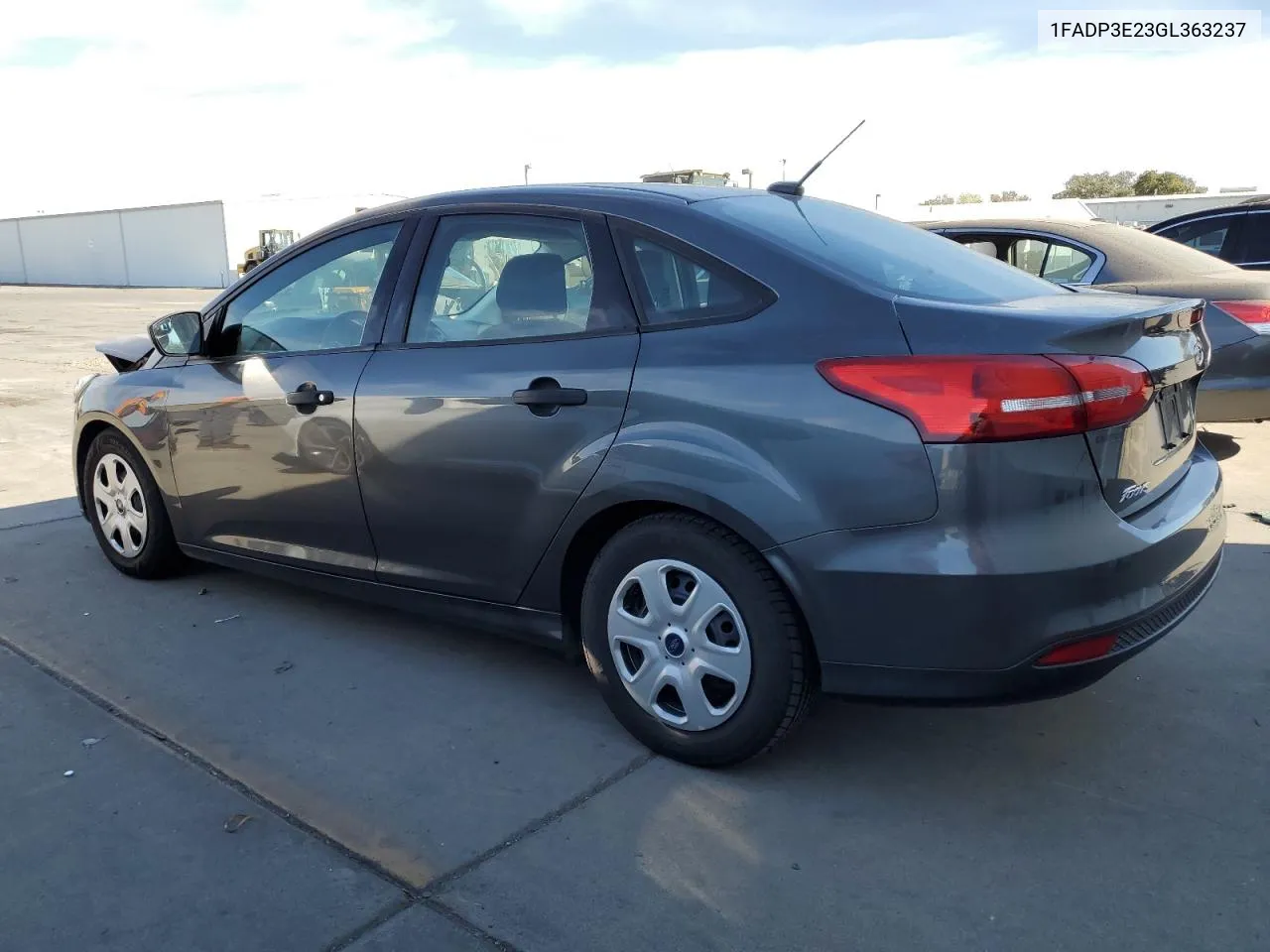 2016 Ford Focus S VIN: 1FADP3E23GL363237 Lot: 77176284