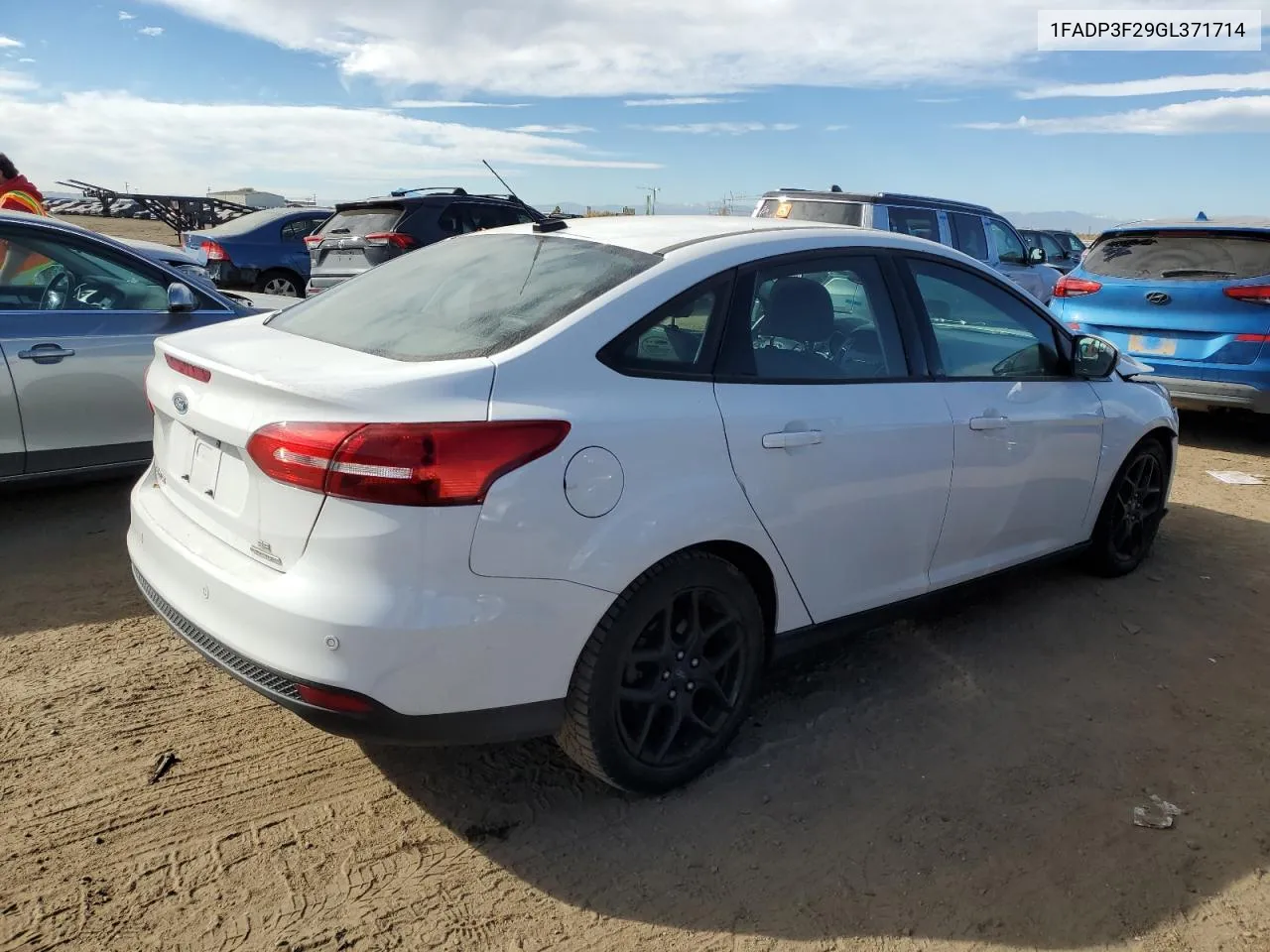 2016 Ford Focus Se VIN: 1FADP3F29GL371714 Lot: 77621064