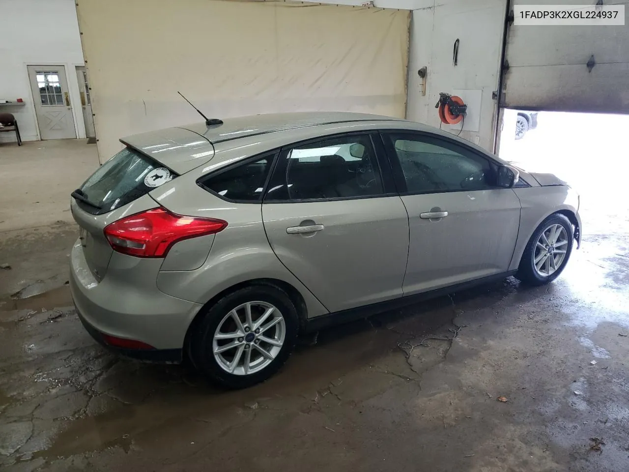 2016 Ford Focus Se VIN: 1FADP3K2XGL224937 Lot: 78233304