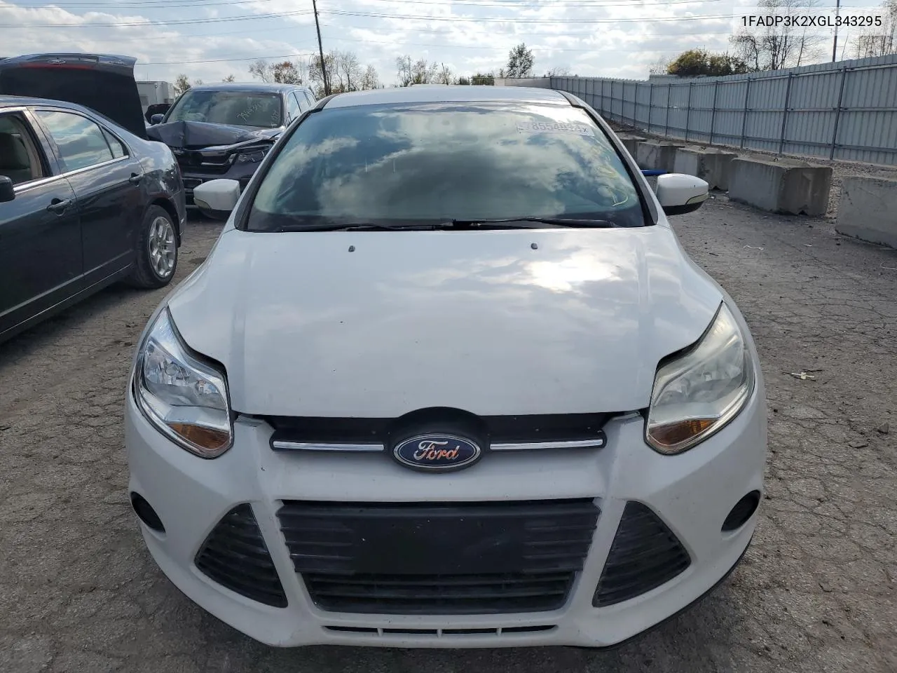 2016 Ford Focus Se VIN: 1FADP3K2XGL343295 Lot: 78554034