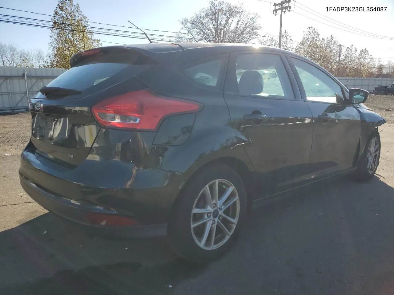 2016 Ford Focus Se VIN: 1FADP3K23GL354087 Lot: 78841724