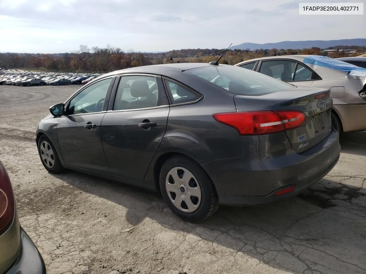 2016 Ford Focus S VIN: 1FADP3E20GL402771 Lot: 79059534