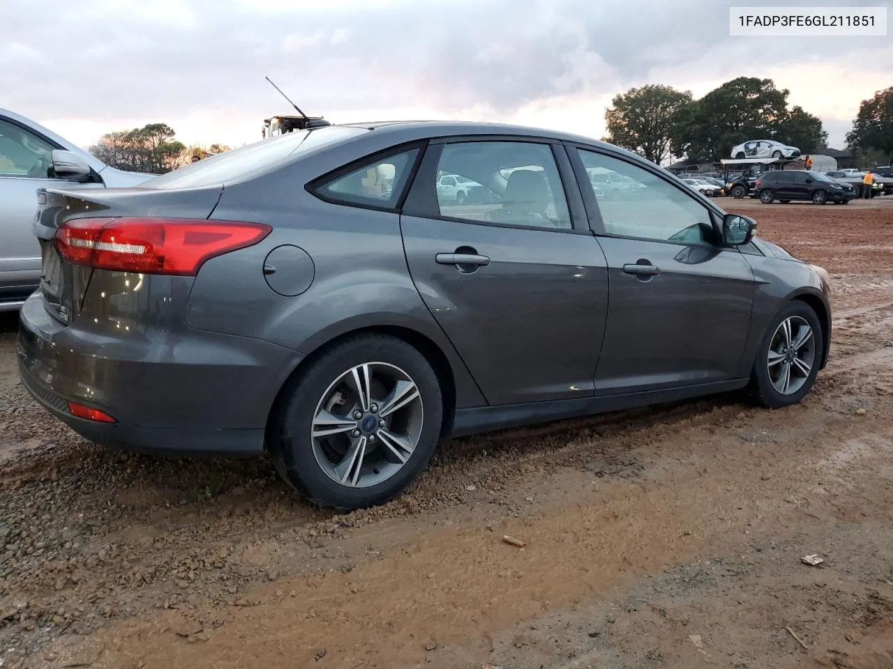 2016 Ford Focus Se VIN: 1FADP3FE6GL211851 Lot: 79683574