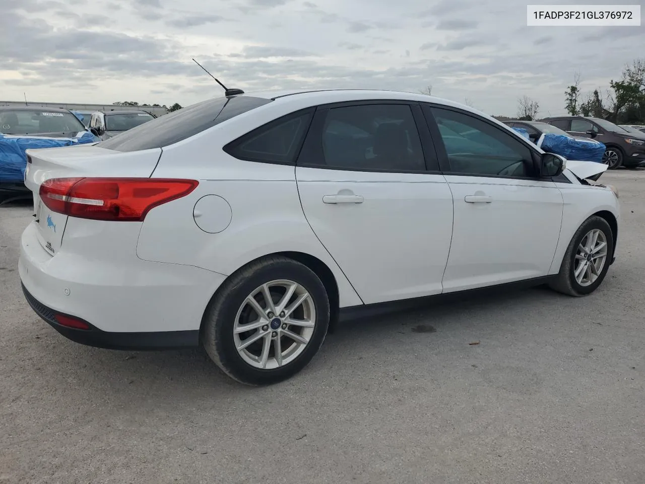 2016 Ford Focus Se VIN: 1FADP3F21GL376972 Lot: 81132534