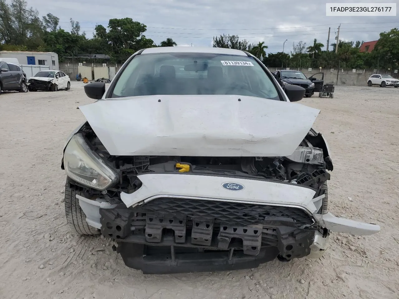 2016 Ford Focus S VIN: 1FADP3E23GL276177 Lot: 81139134