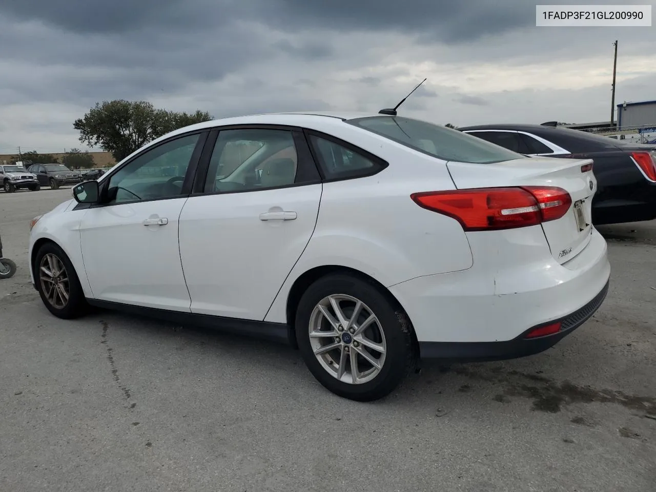 2016 Ford Focus Se VIN: 1FADP3F21GL200990 Lot: 81635694