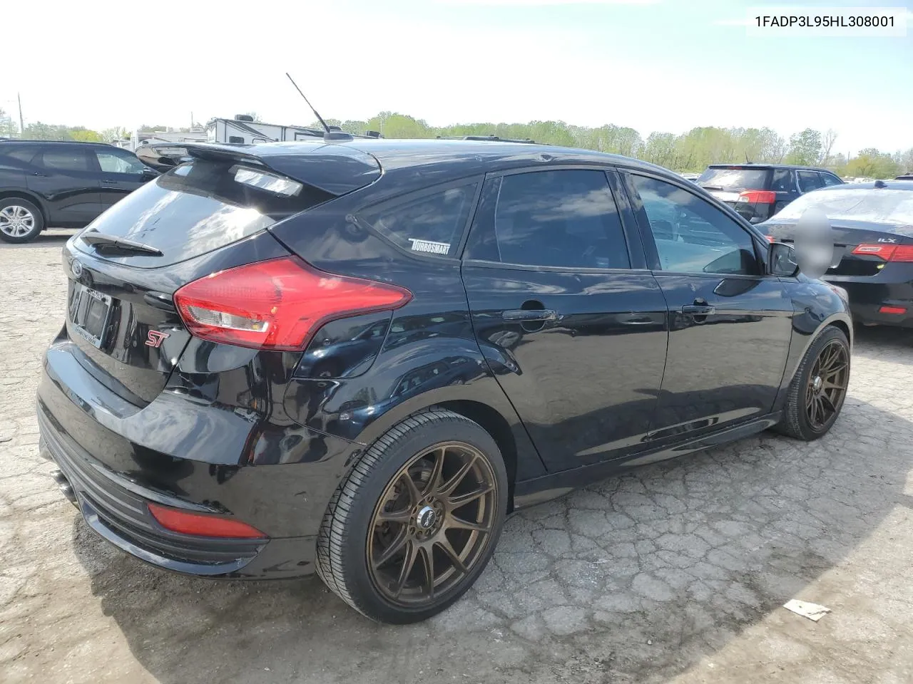 1FADP3L95HL308001 2017 Ford Focus St