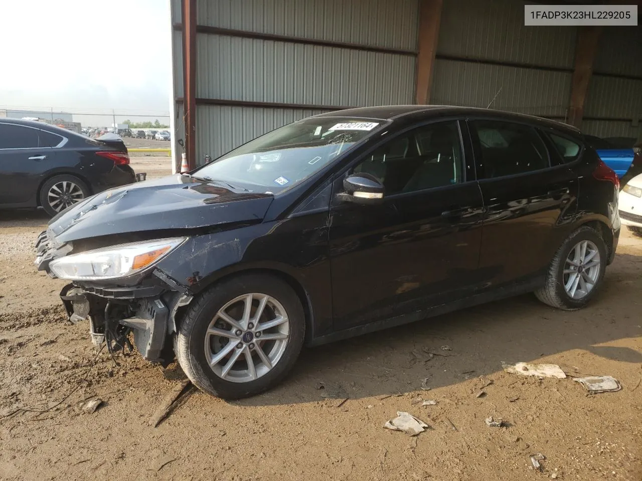 2017 Ford Focus Se VIN: 1FADP3K23HL229205 Lot: 57321164