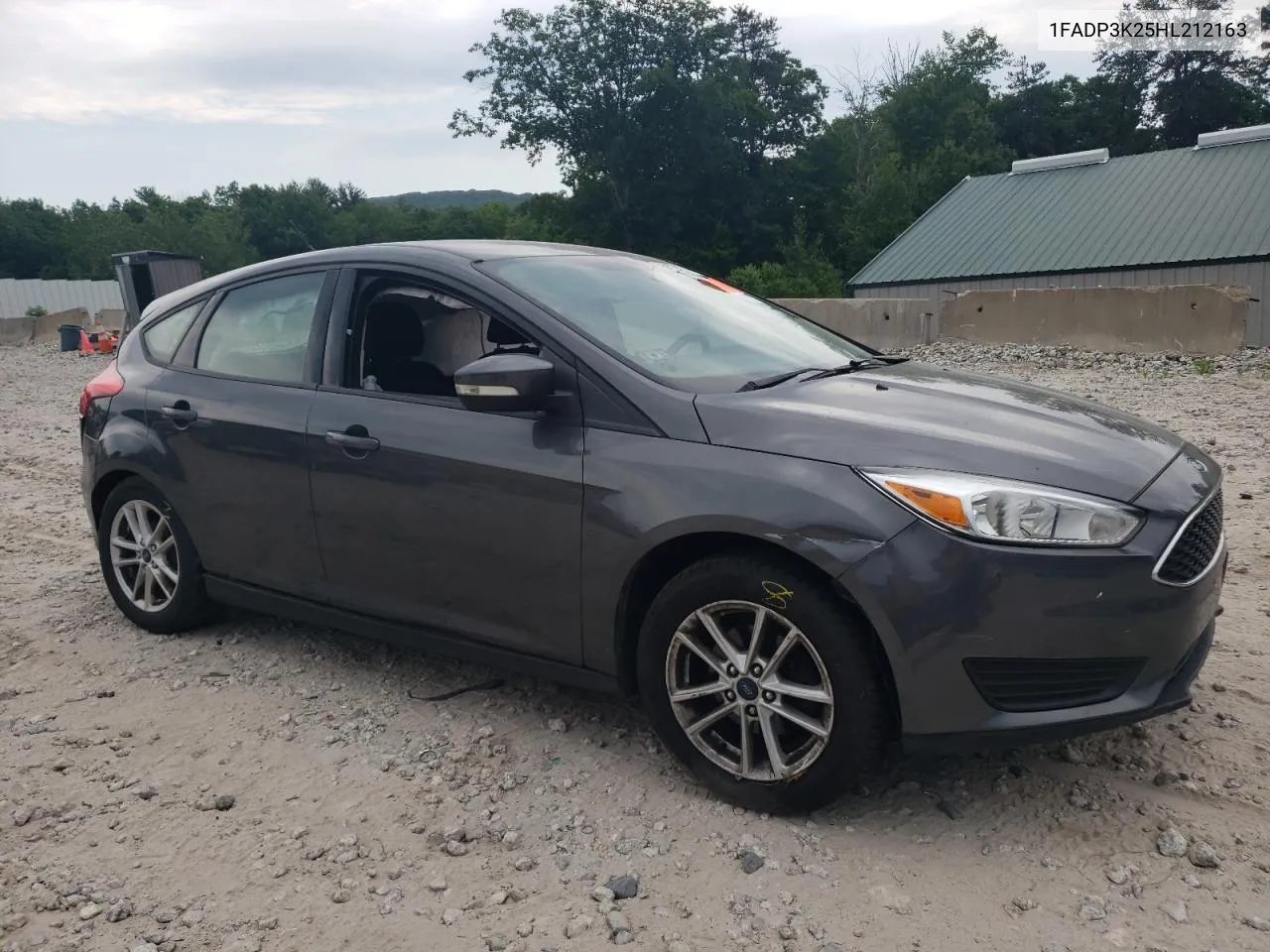 2017 Ford Focus Se VIN: 1FADP3K25HL212163 Lot: 58734974