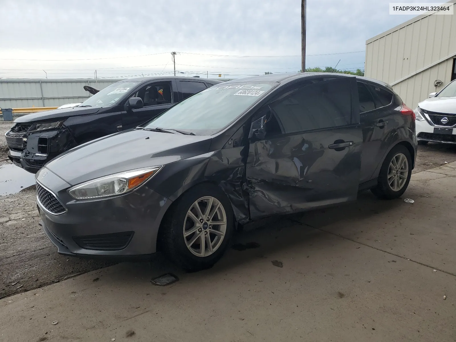 2017 Ford Focus Se VIN: 1FADP3K24HL323464 Lot: 60620124