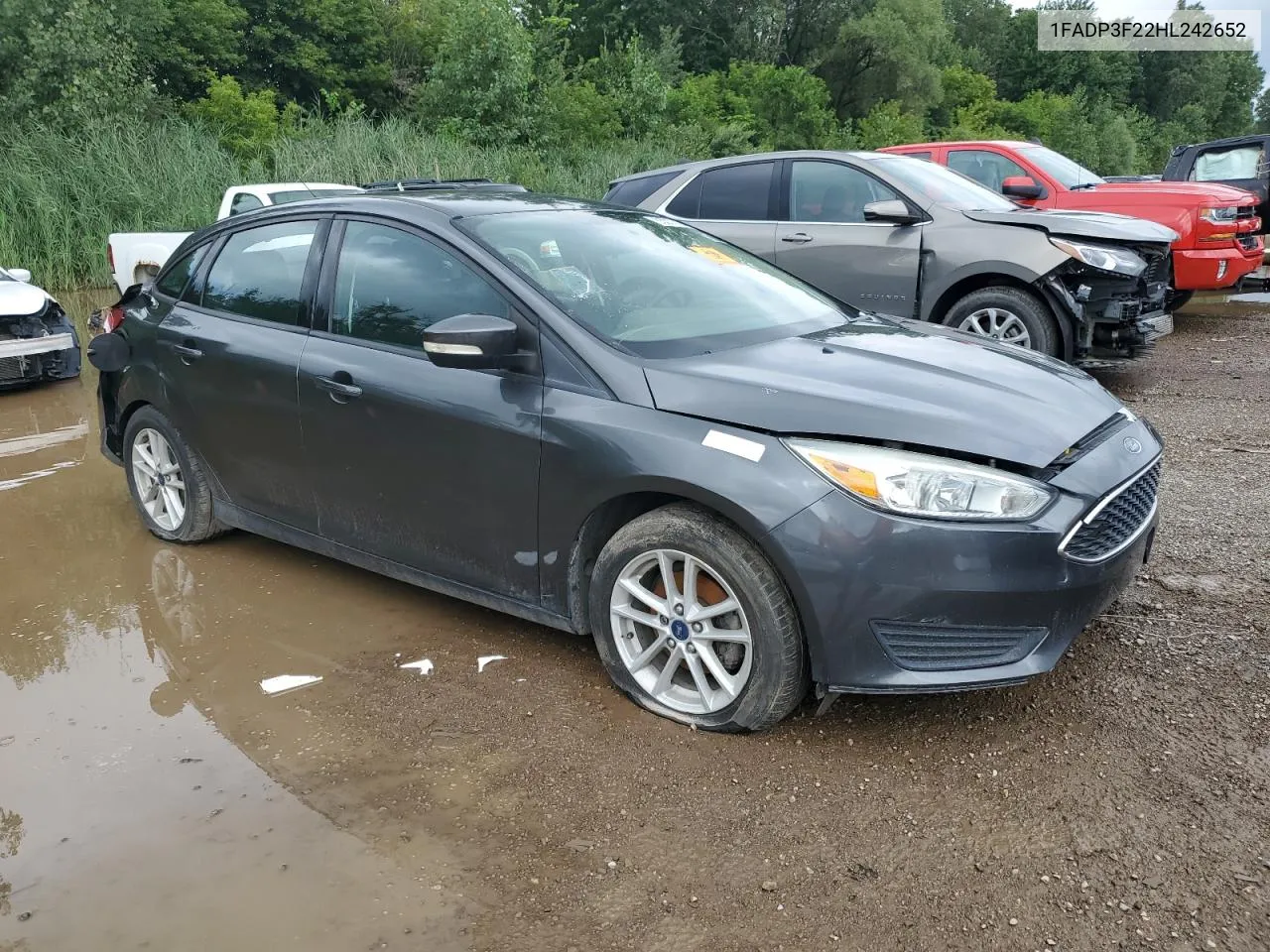 2017 Ford Focus Se VIN: 1FADP3F22HL242652 Lot: 65337484