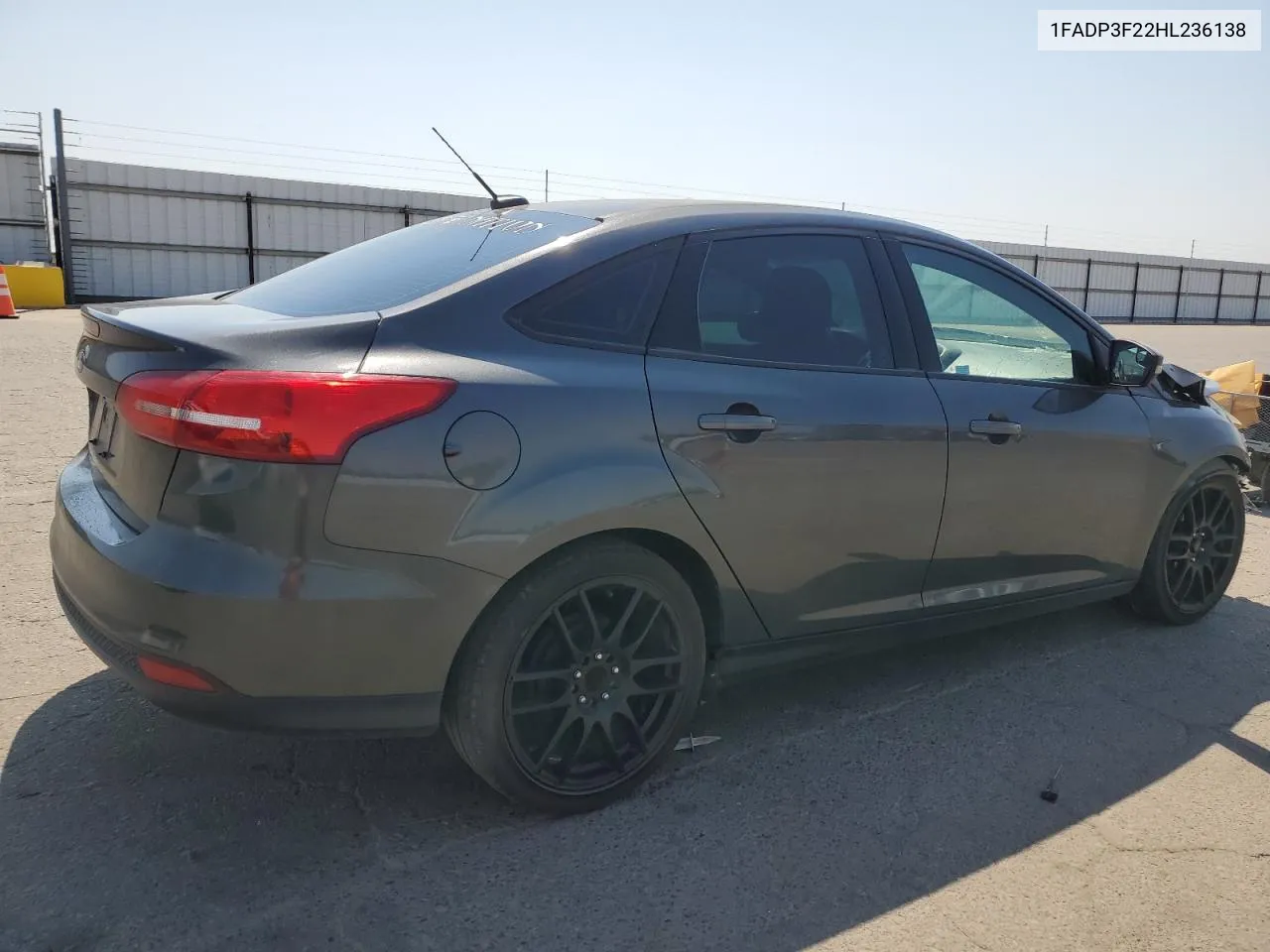 2017 Ford Focus Se VIN: 1FADP3F22HL236138 Lot: 65759584