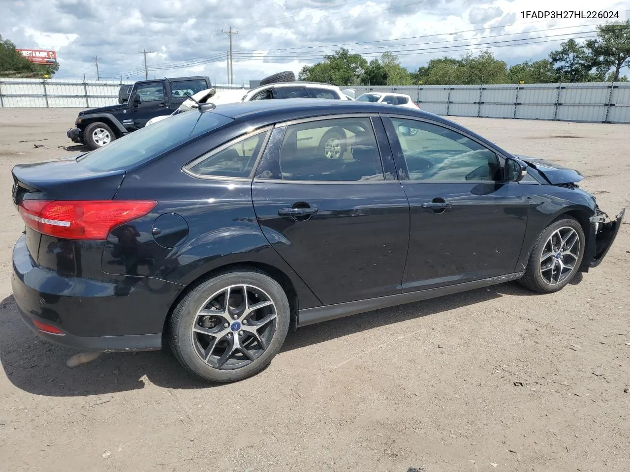 2017 Ford Focus Sel VIN: 1FADP3H27HL226024 Lot: 65817184