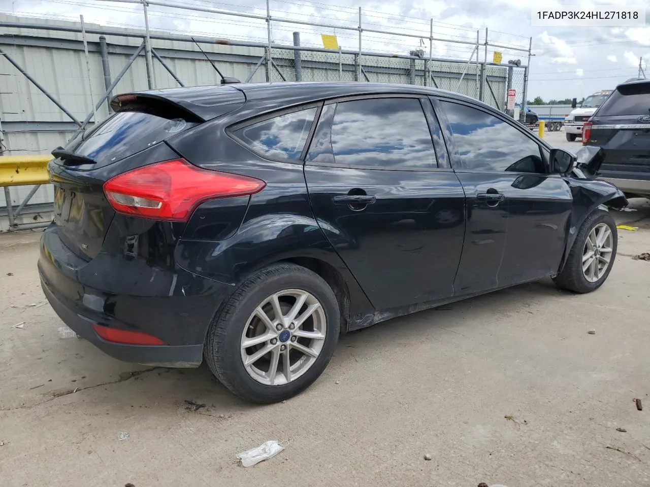 2017 Ford Focus Se VIN: 1FADP3K24HL271818 Lot: 67424664