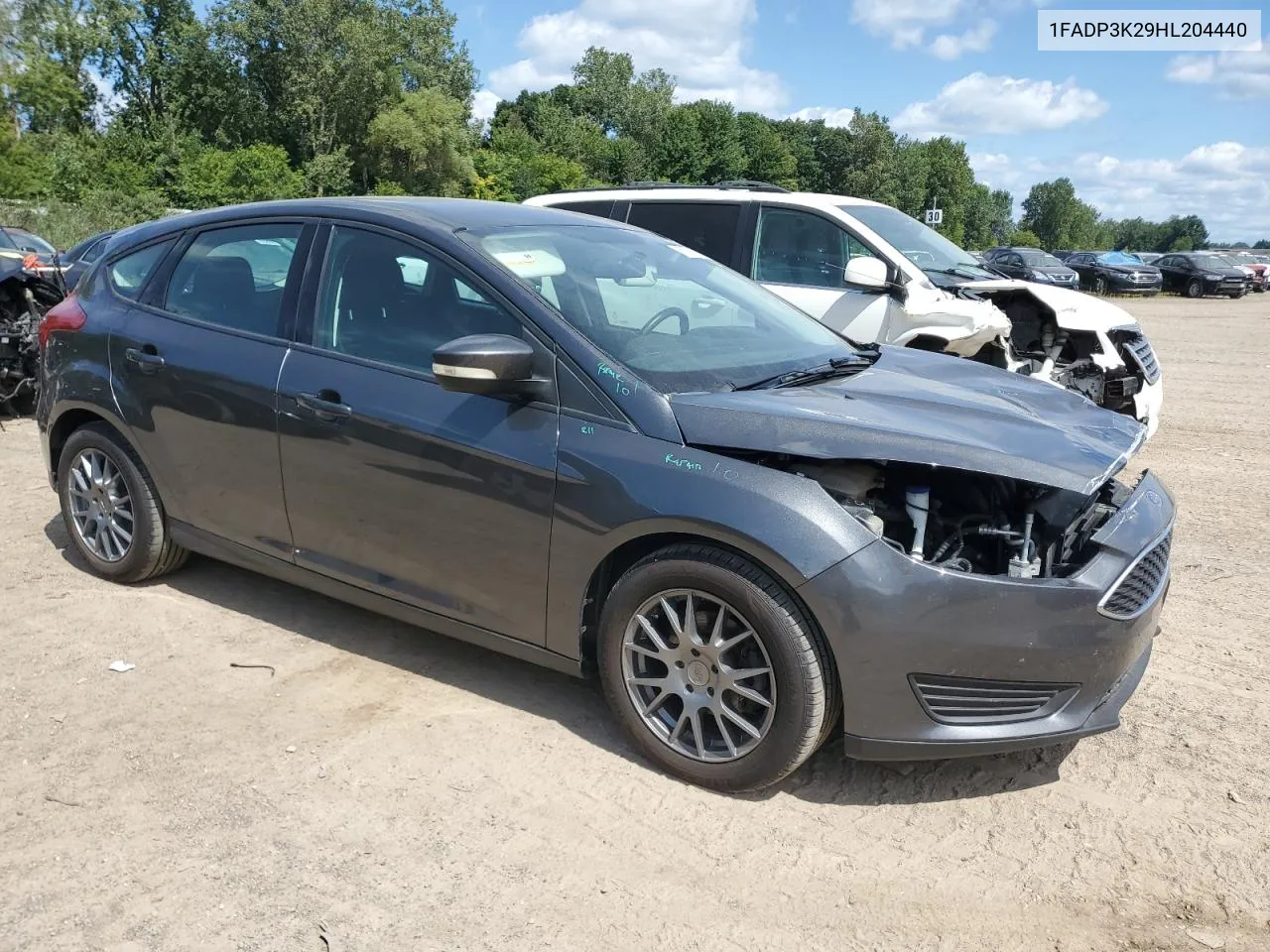 2017 Ford Focus Se VIN: 1FADP3K29HL204440 Lot: 67913864