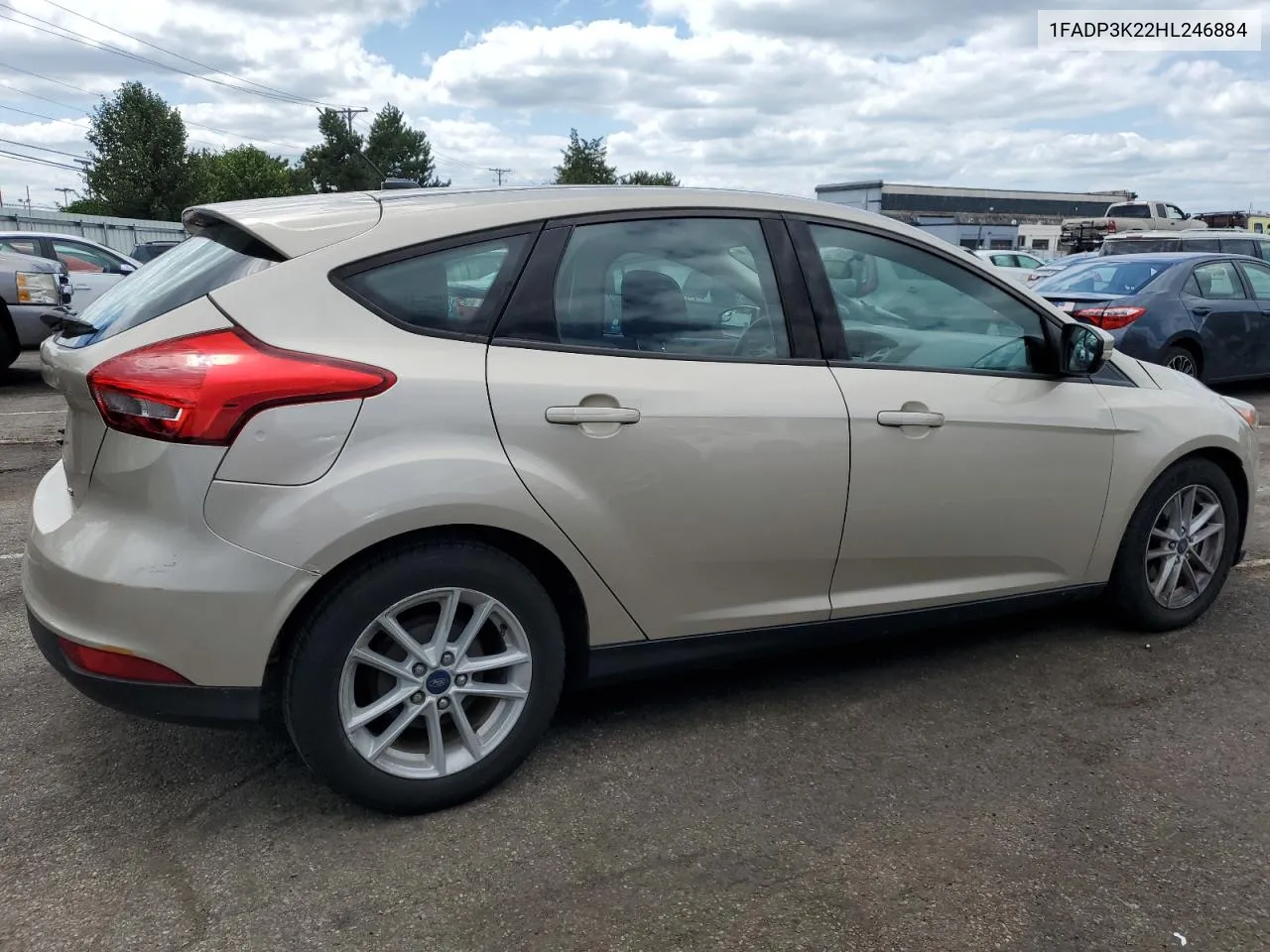 2017 Ford Focus Se VIN: 1FADP3K22HL246884 Lot: 67922374