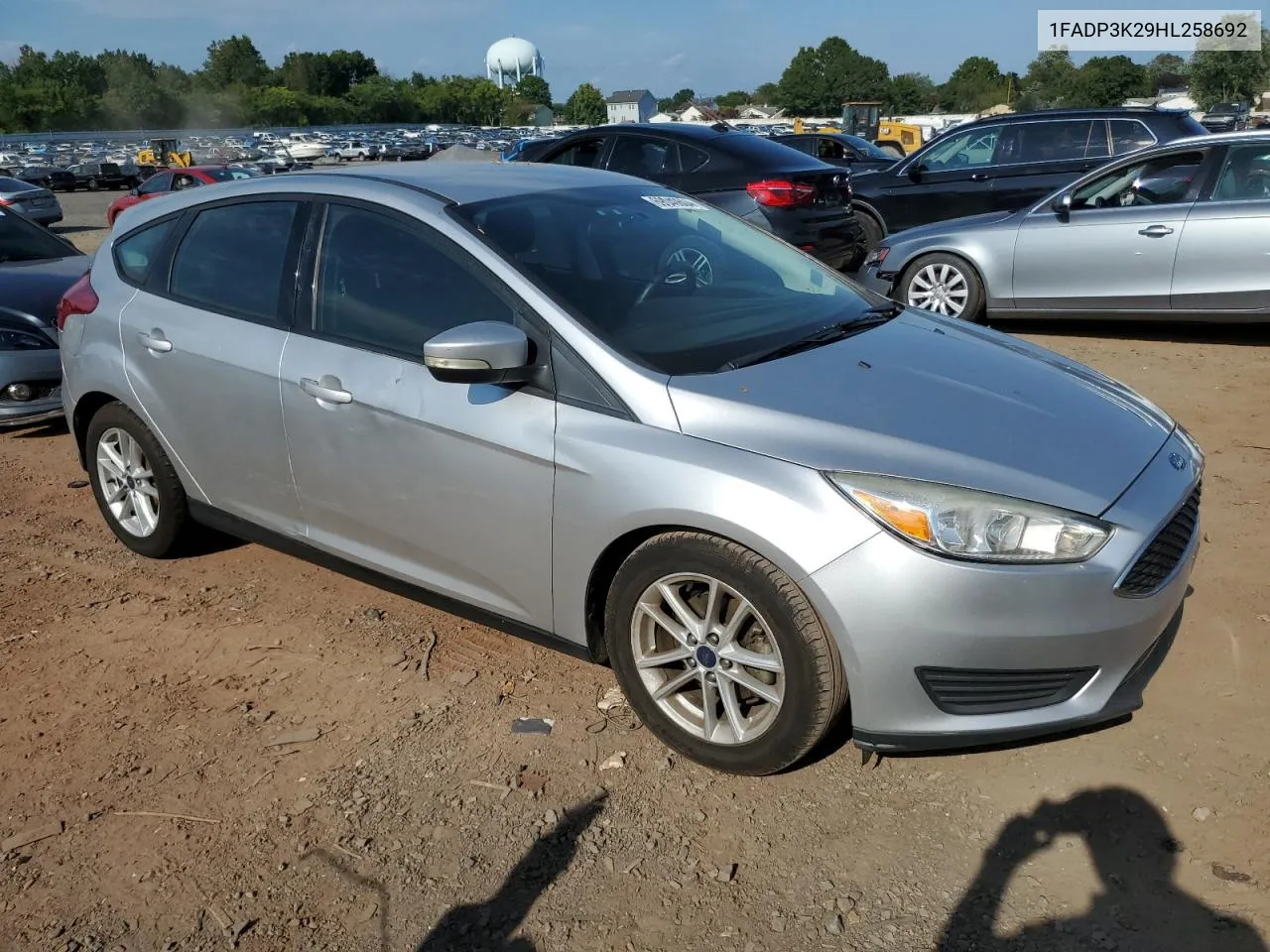 2017 Ford Focus Se VIN: 1FADP3K29HL258692 Lot: 69040604