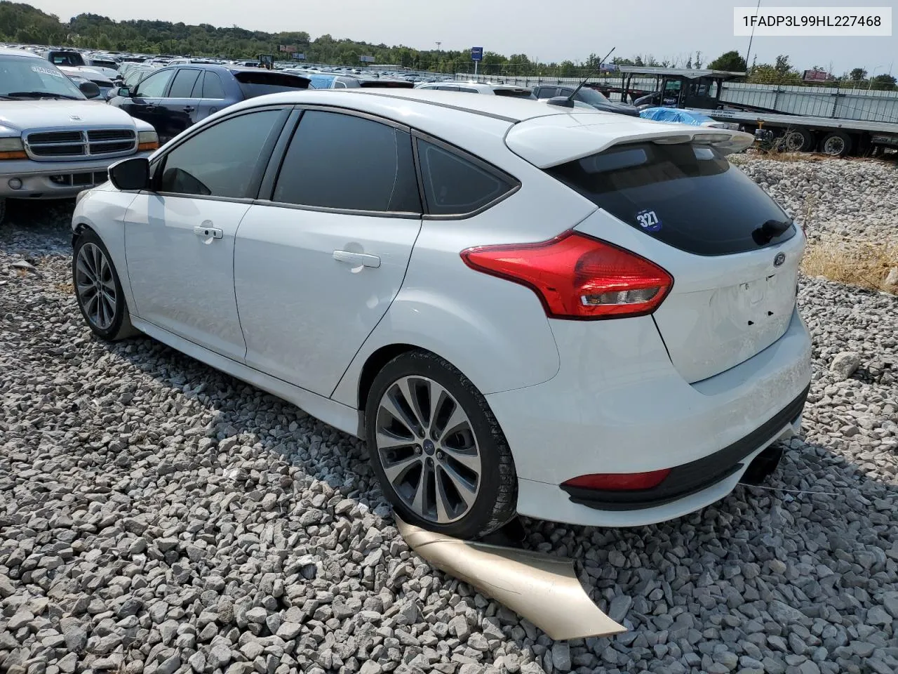 1FADP3L99HL227468 2017 Ford Focus St