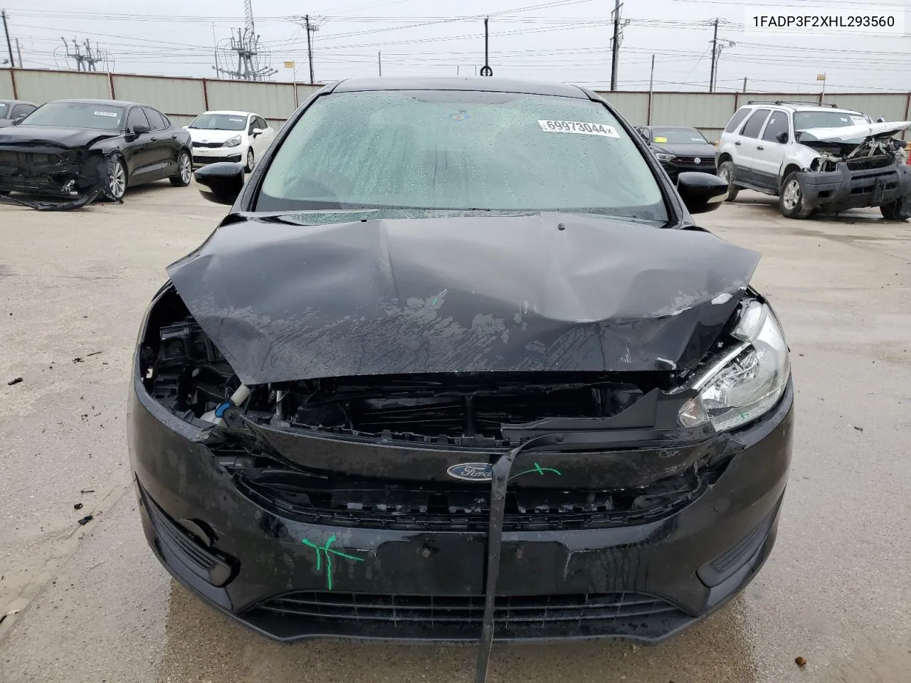 1FADP3F2XHL293560 2017 Ford Focus Se