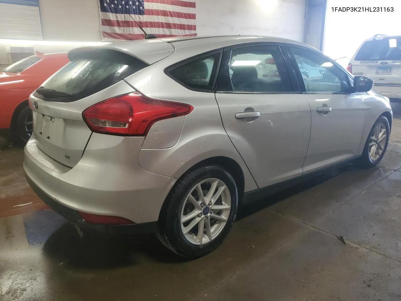 2017 Ford Focus Se VIN: 1FADP3K21HL231163 Lot: 71094684