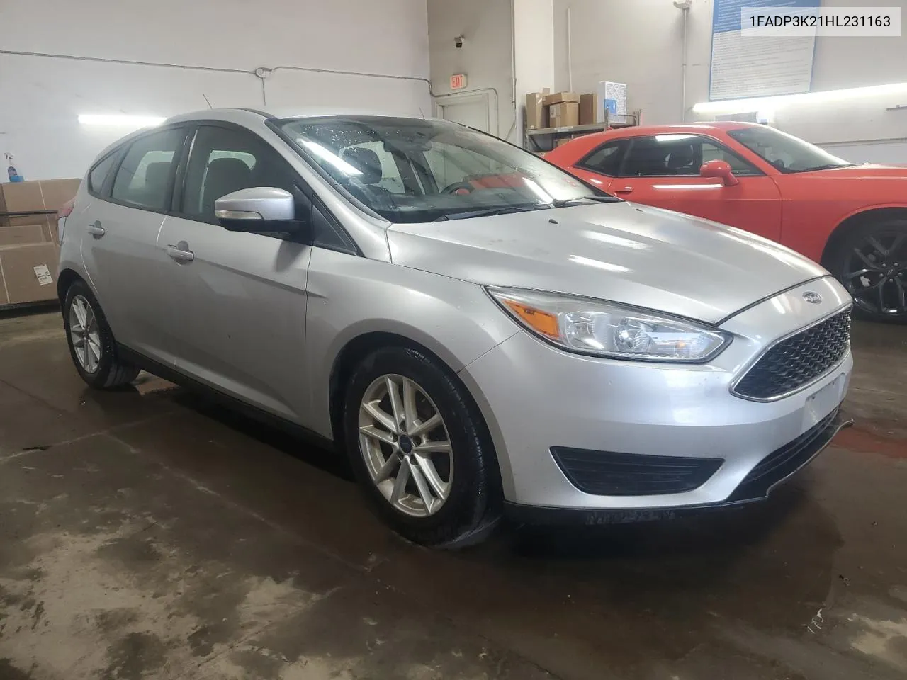 2017 Ford Focus Se VIN: 1FADP3K21HL231163 Lot: 71094684