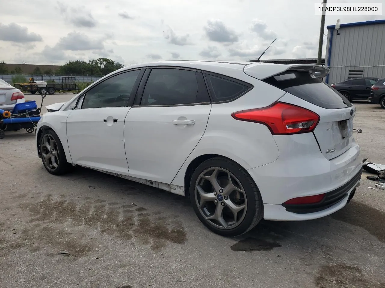 1FADP3L98HL228000 2017 Ford Focus St