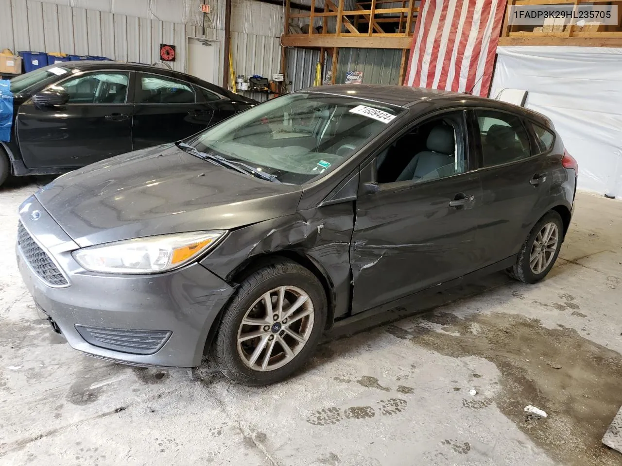 2017 Ford Focus Se VIN: 1FADP3K29HL235705 Lot: 71609424