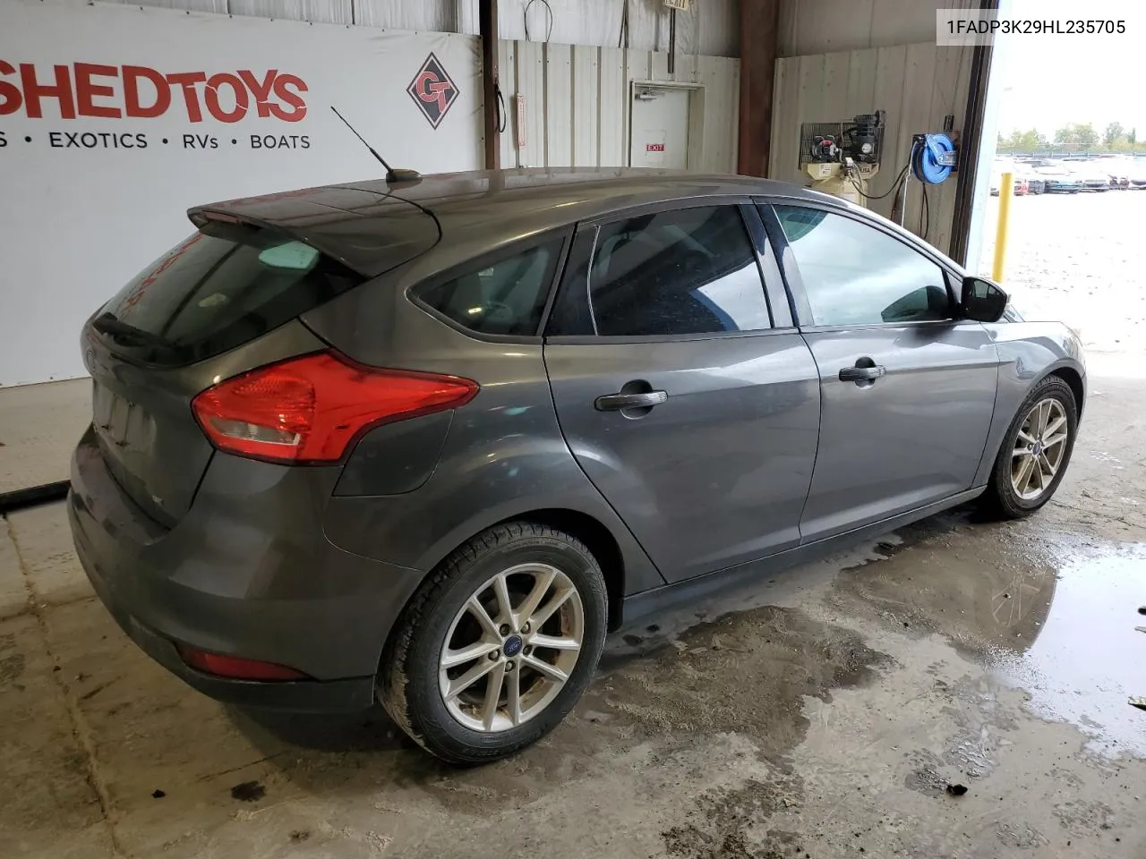 2017 Ford Focus Se VIN: 1FADP3K29HL235705 Lot: 71609424