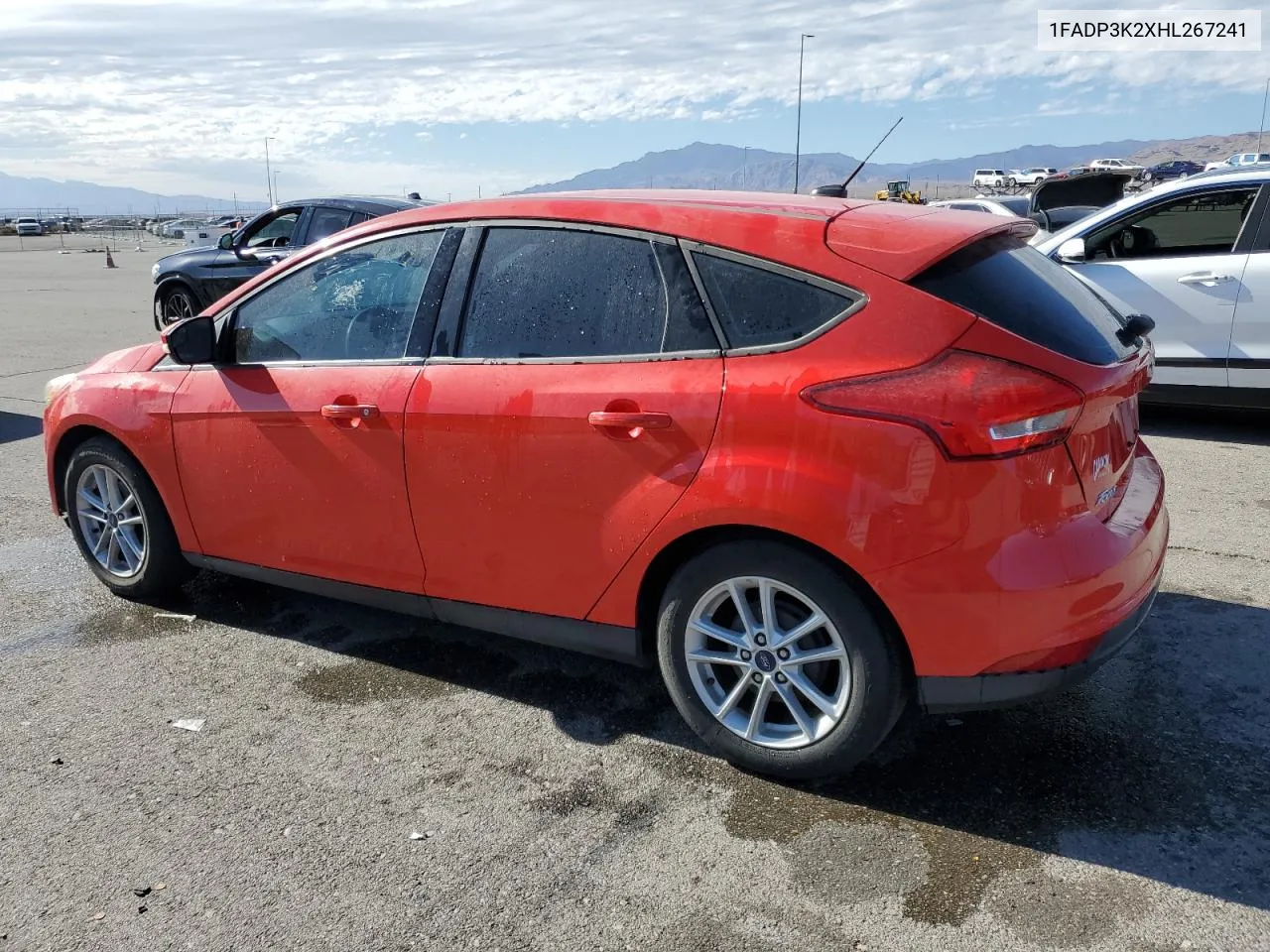 2017 Ford Focus Se VIN: 1FADP3K2XHL267241 Lot: 72436494