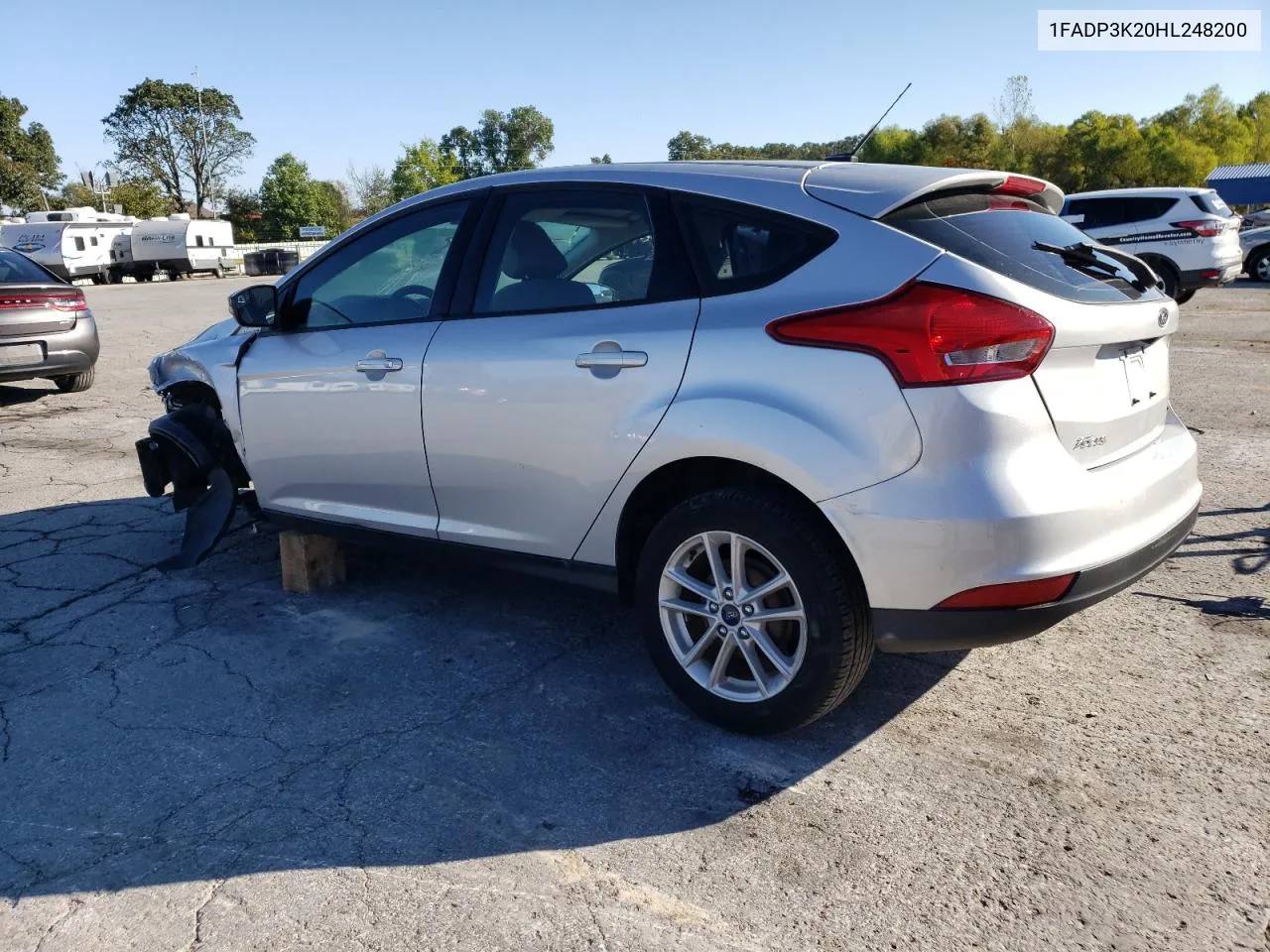 2017 Ford Focus Se VIN: 1FADP3K20HL248200 Lot: 72632474