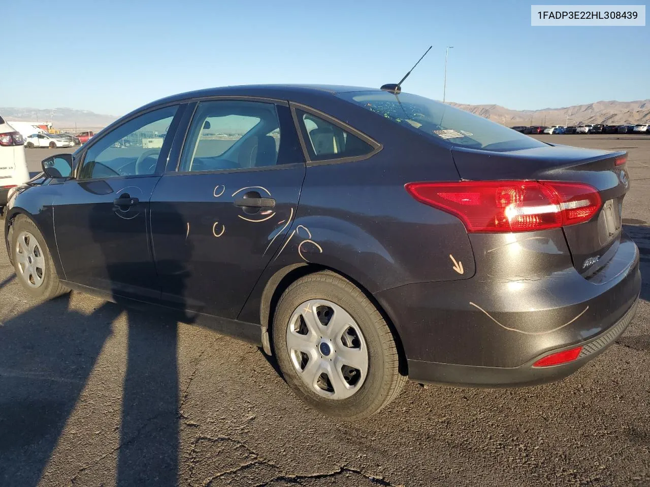 2017 Ford Focus S VIN: 1FADP3E22HL308439 Lot: 72805084