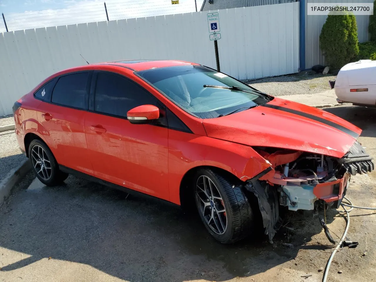 2017 Ford Focus Sel VIN: 1FADP3H25HL247700 Lot: 73014674