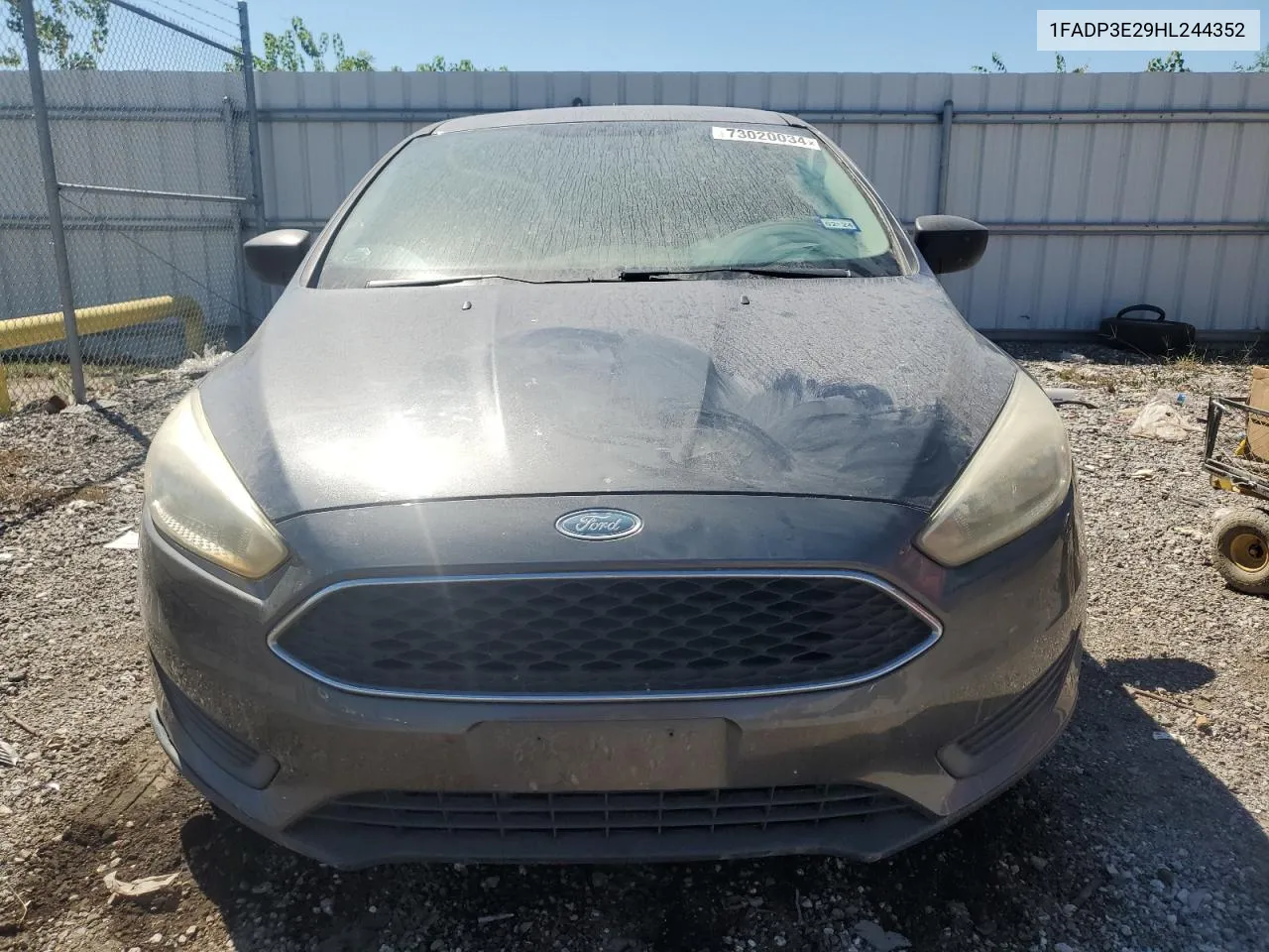 2017 Ford Focus S VIN: 1FADP3E29HL244352 Lot: 73020034