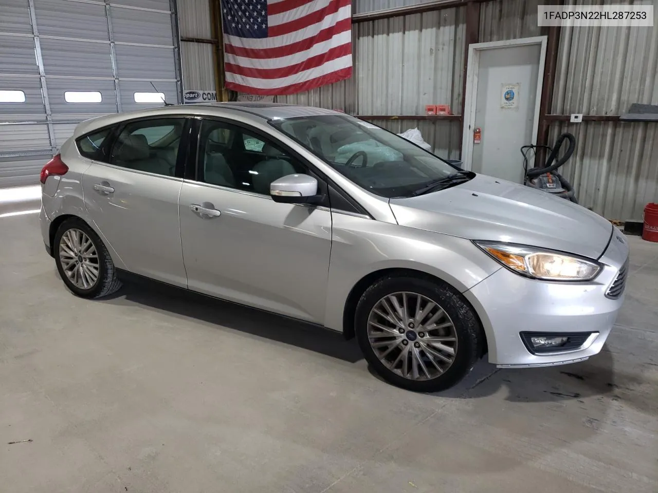 2017 Ford Focus Titanium VIN: 1FADP3N22HL287253 Lot: 74101004