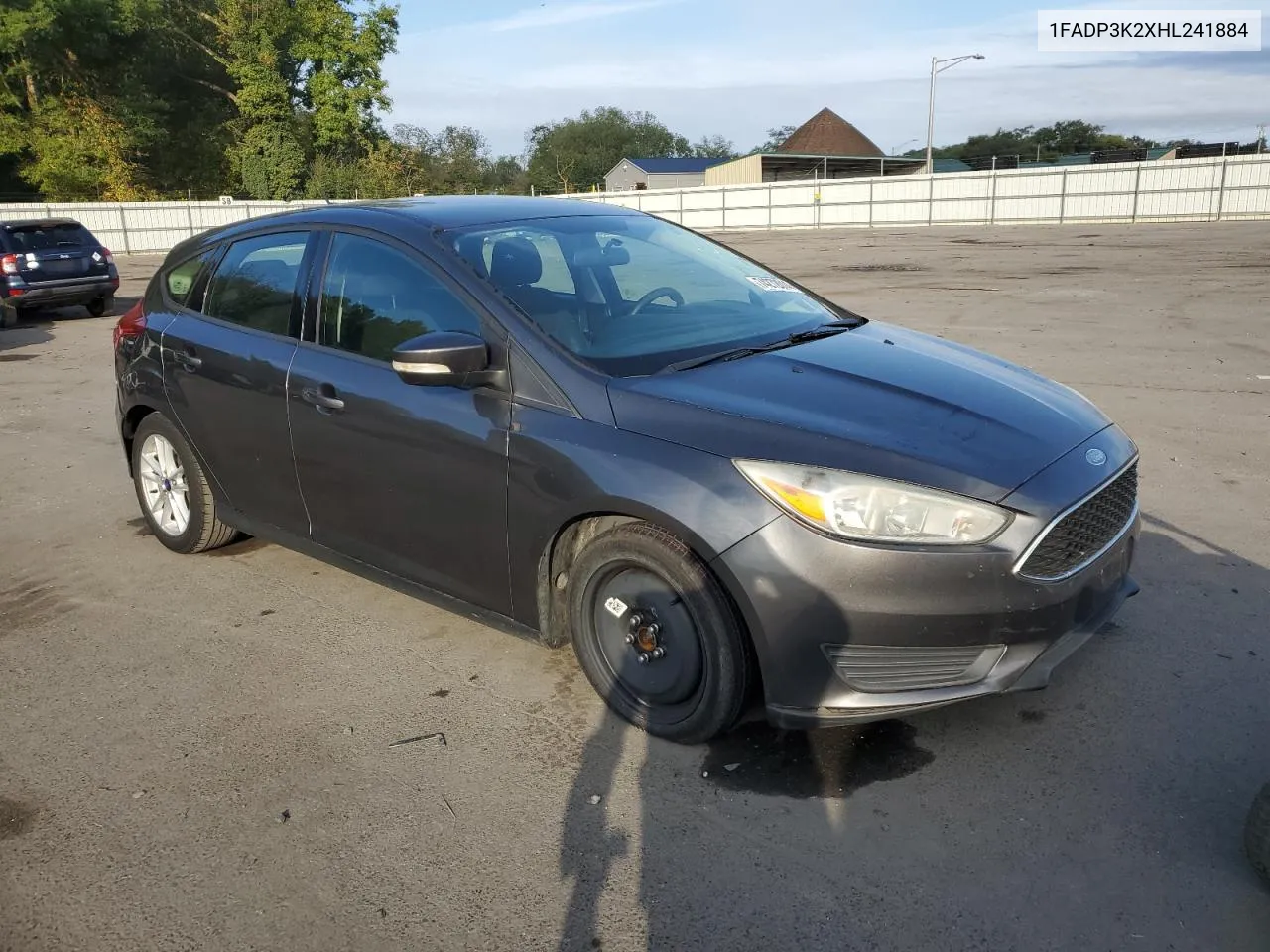 2017 Ford Focus Se VIN: 1FADP3K2XHL241884 Lot: 74272014