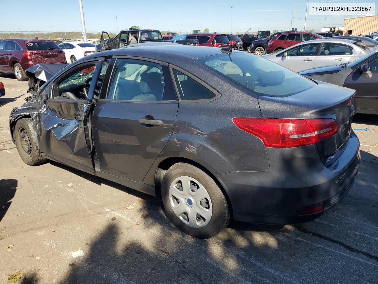 2017 Ford Focus S VIN: 1FADP3E2XHL323867 Lot: 74276424