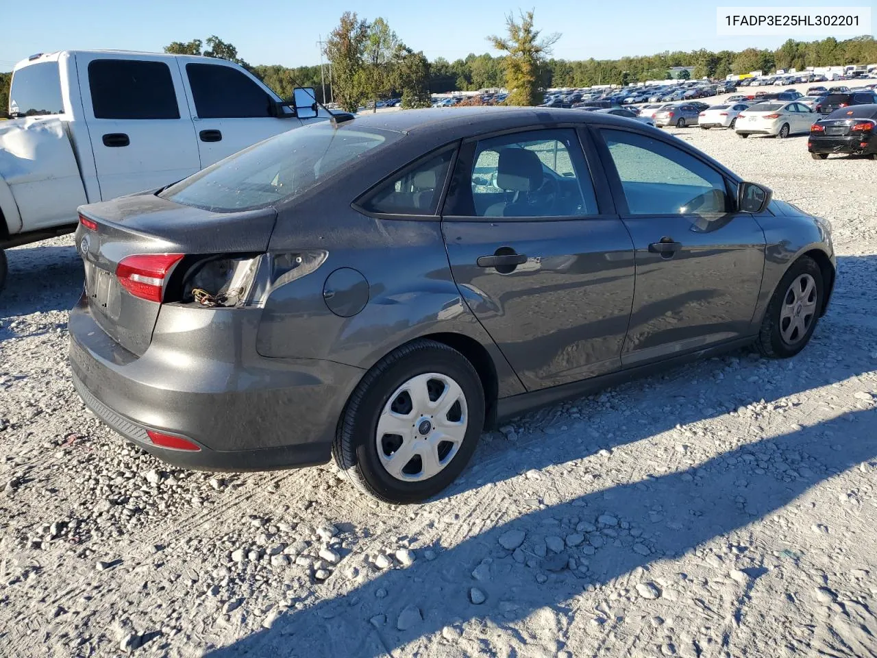 2017 Ford Focus S VIN: 1FADP3E25HL302201 Lot: 74379904