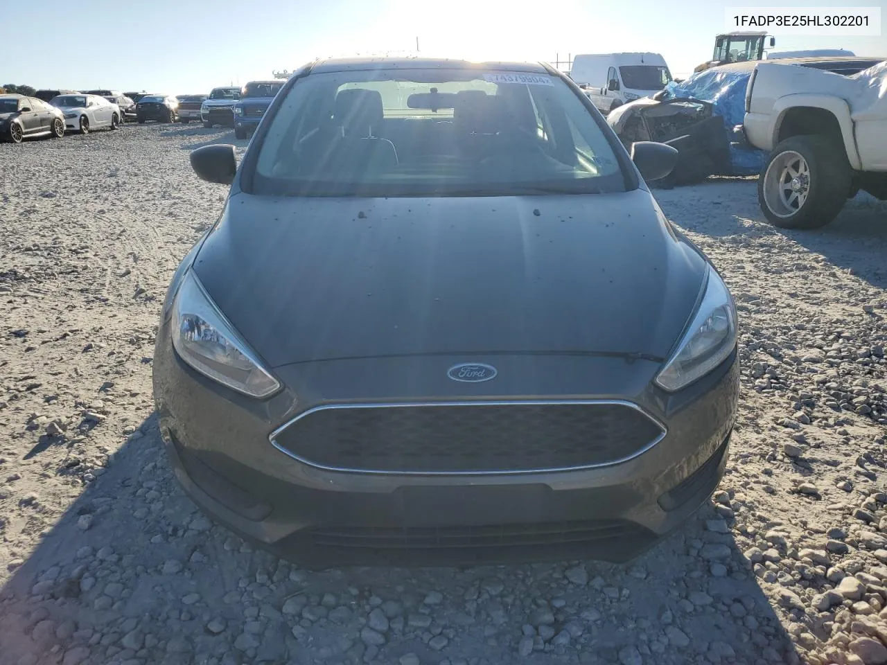 2017 Ford Focus S VIN: 1FADP3E25HL302201 Lot: 74379904