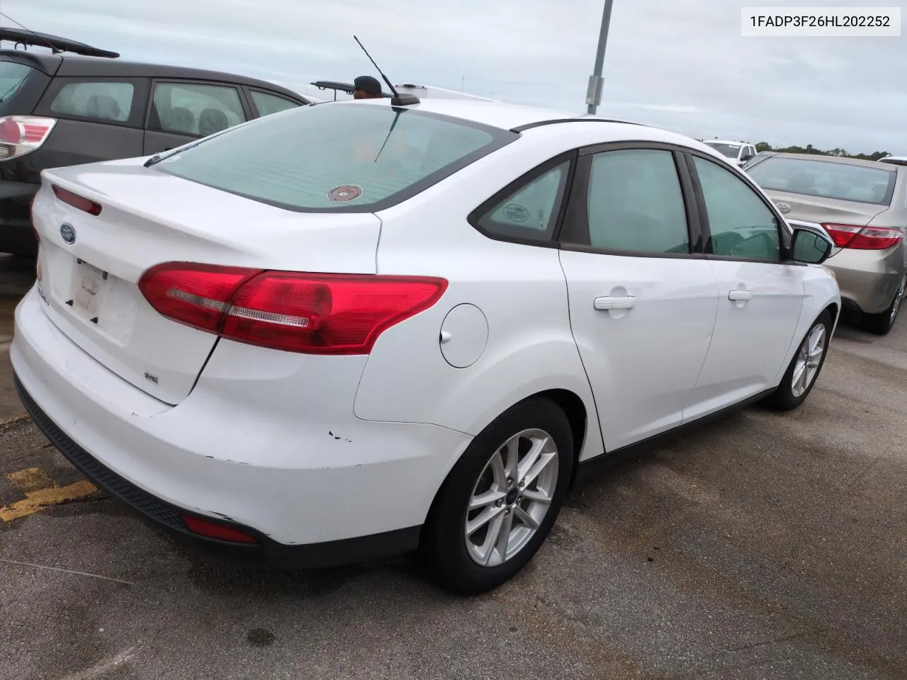 2017 Ford Focus Se VIN: 1FADP3F26HL202252 Lot: 74888564