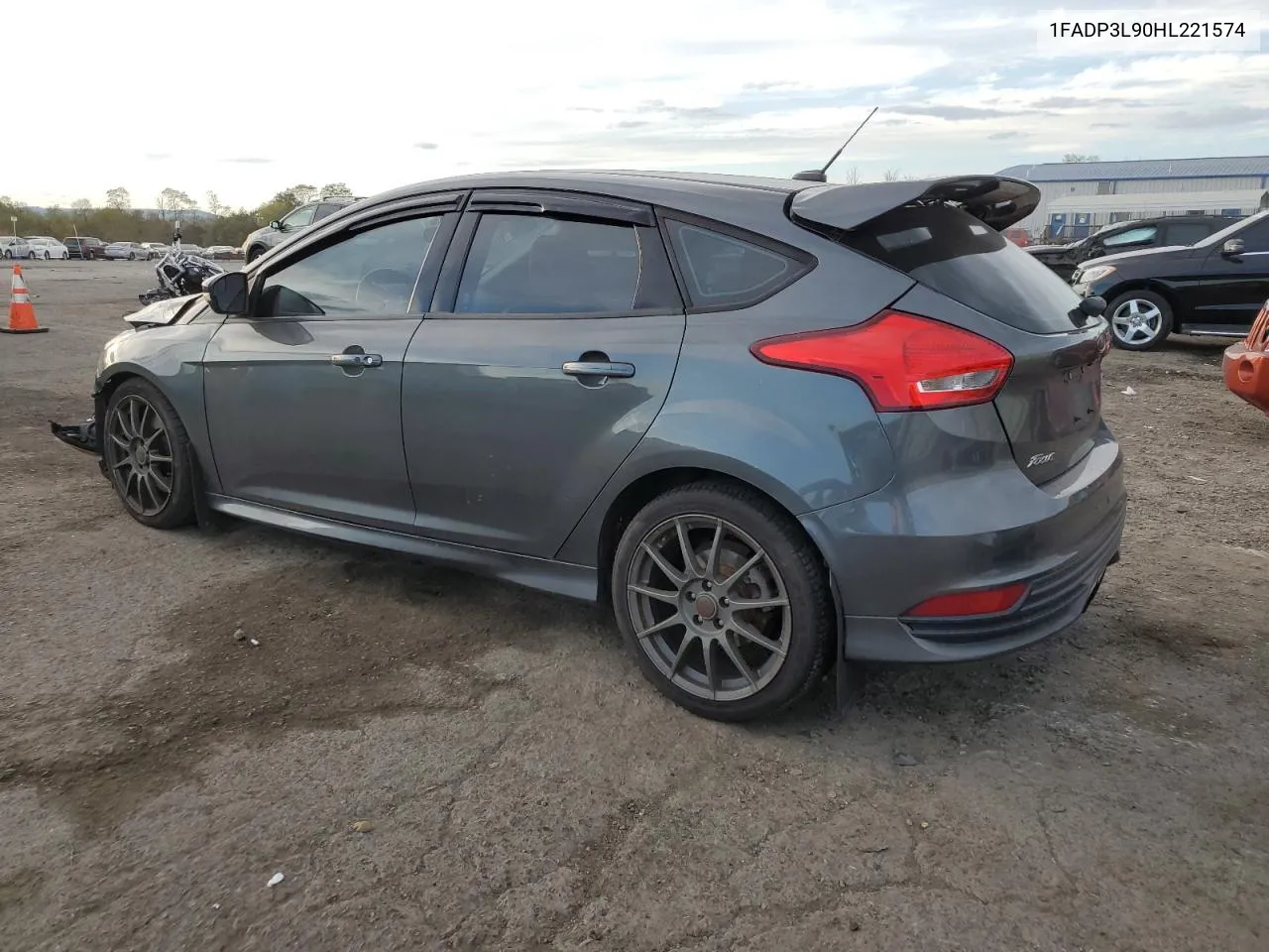 2017 Ford Focus St VIN: 1FADP3L90HL221574 Lot: 74912284