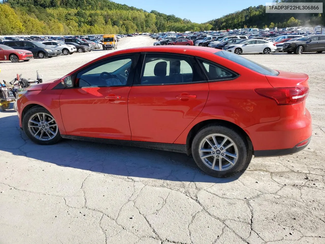 2017 Ford Focus Se VIN: 1FADP3F22HL306866 Lot: 75211724